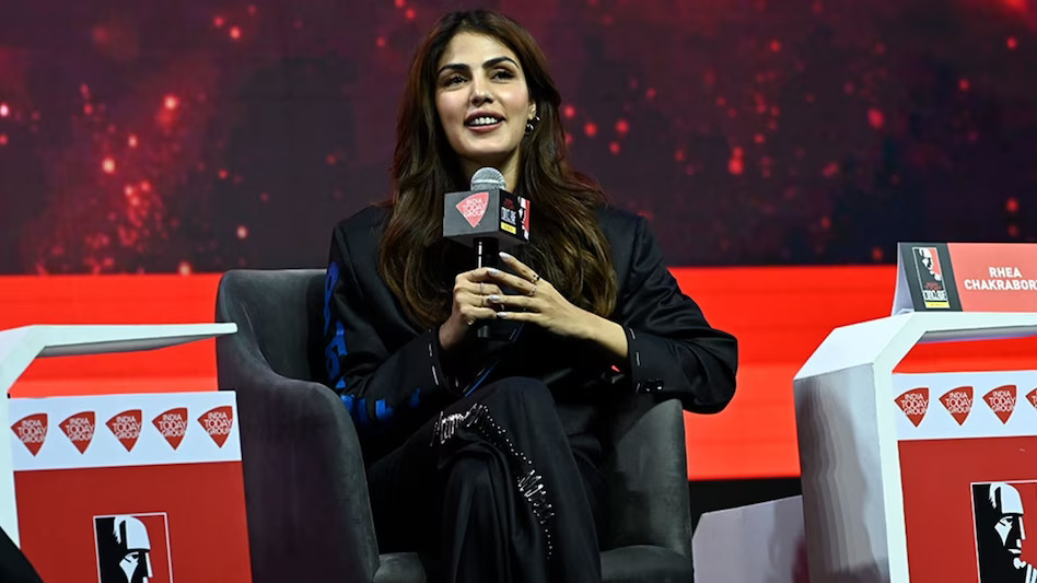 Read more about the article चुड़ैल कहकर बुलाते हैं मुझे, ये शब्द सुनकर अच्छा लगता है, बोलीं रिया चक्रवर्ती