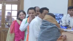 Read more about the article नकुलनाथ ने छिंदवाड़ा सीट से नामांकन किया दाखिल, कमलनाथ बोले- सच्चाई की होगी जीत