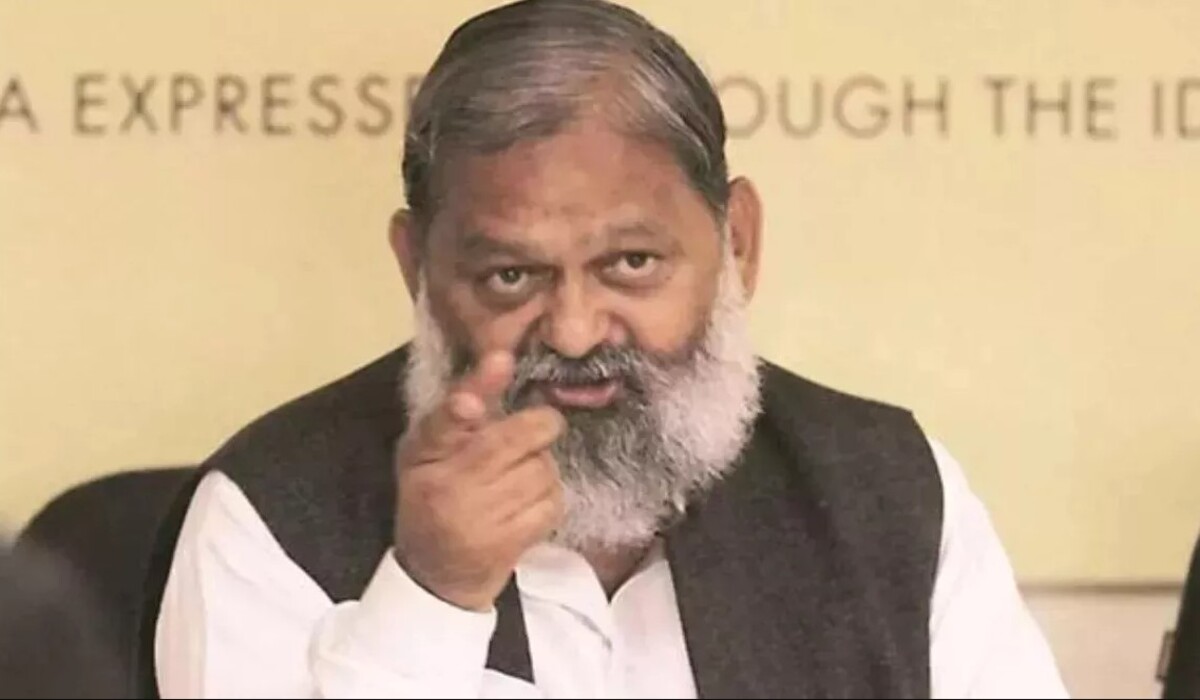 Read more about the article Haryana: पूर्व मंत्री Anil Vij ने Birendra Singh के बयान पर कहा – उनके पास अब कुछ नहीं है, अब इसका कोई मायने नहीं रखता