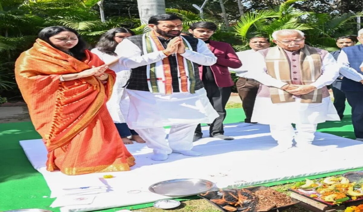 Read more about the article Haryana News: क्यों हो गया मुख्यमंत्री Saini के गुरु Manohar Lal की सीट जीतना चुनौती? जानें विपक्ष की गेम प्लान