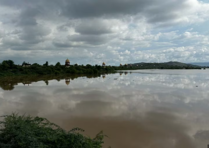 You are currently viewing 24 अगस्त को बंगाल की खाड़ी में एक्टिव होगा लो प्रेशर एरिया, अगले चार दिन प्रदेश में होगी भारी बारिश , मौसम विभाग ने जारी किया चेतावनी ….