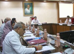 Read more about the article Mohan Cabinet Meeting: शस्त्र पूजन के साथ मनाया जाएगा दशहरा; विधानसभा अध्यक्ष, नेता प्रतिपक्ष खुद भरेंगे इनकम टैक्स, किसान ई-प्रोक्योरमेंट पोर्टल पर 25 सितंबर से पंजीकरण: 5 अक्टूबर को दमोह जिले के सिंग्रामपुर में होगी मंत्री परिषद की अगली बैठक