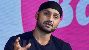 Read more about the article ‘देश पहले, क्रिकेट बाद में’: हरभजन सिंह की अपील—एशिया कप में पाकिस्तान से न खेले भारत, मीडिया से बोले हरभजन- पाकिस्तान को अनावश्यक महत्व देना बंद करे प्रेस!
