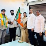 चंद घंटों में ही टूटा भाजपा-कांग्रेस का गठबंधन, अंबरनाथ Congress मुक्त, 12 पार्षद BJP में शामिल