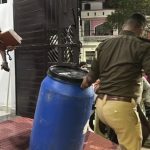 बेटे ने पिता को गोलियों से भूना, फिर शव काटकर ‘नीले ड्रम’ में भर दिया, दिल दहला देगी लखनऊ की ये वारदात