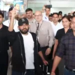 जंतर-मंतर पर कॉकरोच जनता पार्टी का बड़ा प्रदर्शन, दिल्ली लैंड करते ही फाउंडर अभिजीत दिपके बोले- तिरंगा लाना ना भूलें