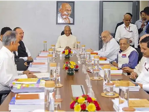 **2029 तक लागू हो सकता है ‘वन नेशन, वन इलेक्शन’, संयुक्त संसदीय समिति ने तैयारियां तेज कीं**